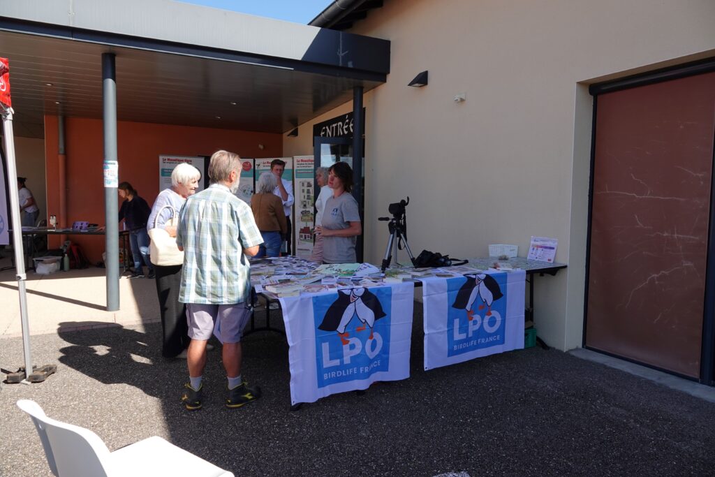 Stand de la Ligue de Protection des Oiseaux