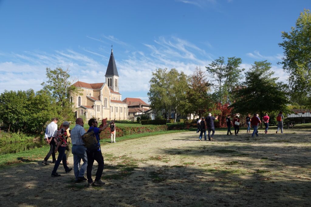 Arrêt à St Julien sur Reyssouze - découverte du projet